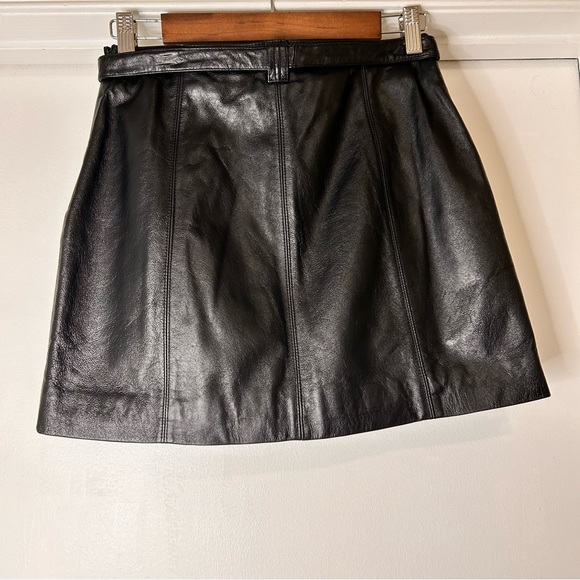 Wilsons Genuine Leather Black Skirt | NWOT - Size 8 - Picture 3 of 9